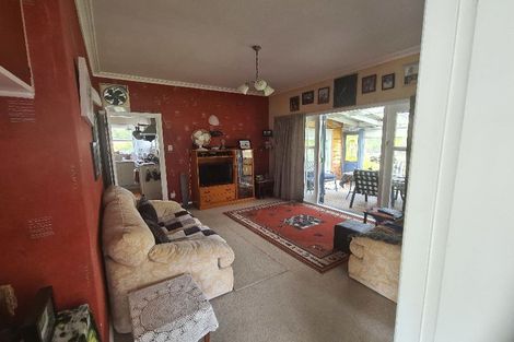 Photo of property in 347 Waitohu Valley Road, Otaki, 5583