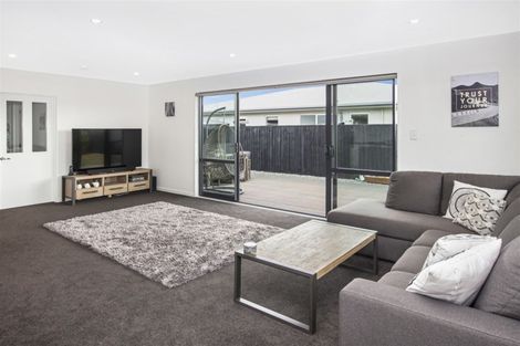 Photo of property in 41 Kingsbridge West, Burwood, Christchurch, 8083