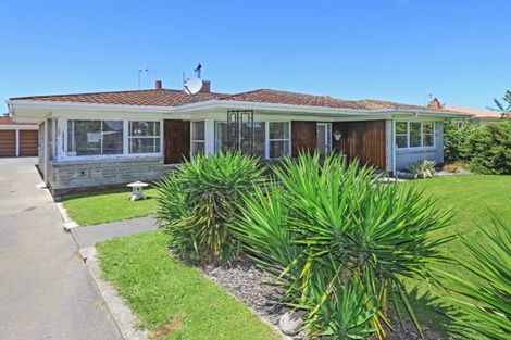 Photo of property in 37 Bill Hercock Street, Pirimai, Napier, 4112