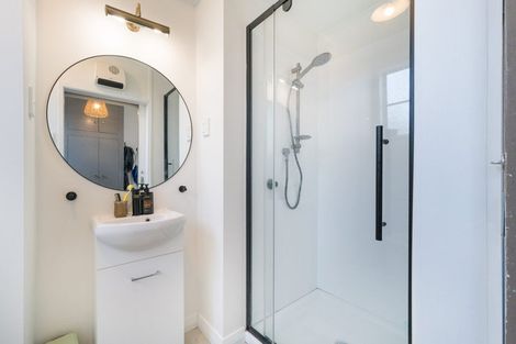 Photo of property in 103 Featherston Street, Takaro, Palmerston North, 4412