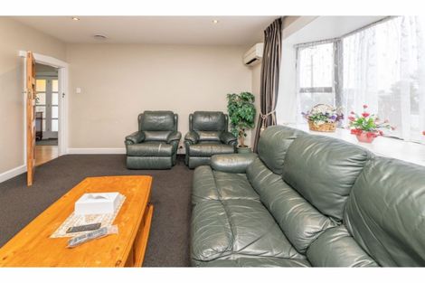 Photo of property in 1/65 Northcote Road, Northcote, Christchurch, 8052