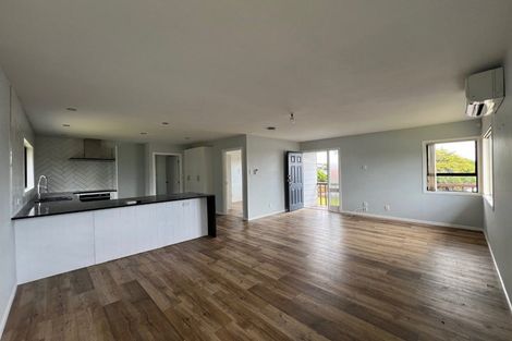 Photo of property in 14 Sabana Place, Unsworth Heights, Auckland, 0632
