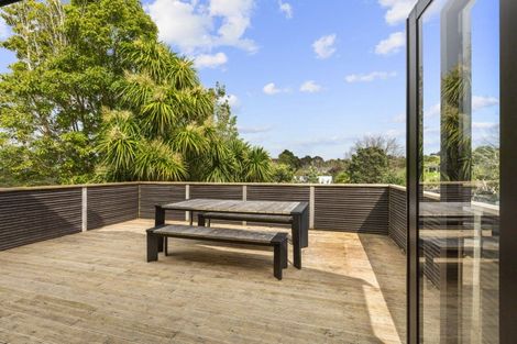 Photo of property in 11 East Street, Raglan, 3225