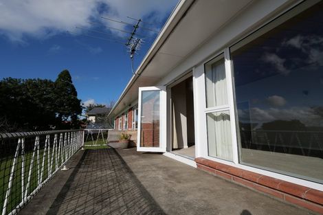 Photo of property in 5 Willis Avenue, Pukekohe, 2120