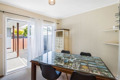 Photo of property in 6 Stipulate Place, Ascot Park, Porirua, 5024