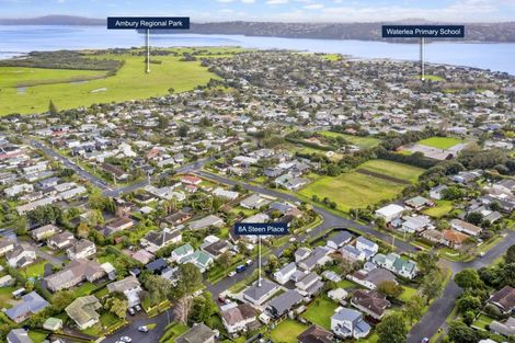 Photo of property in 8a Steen Place, Mangere Bridge, Auckland, 2022
