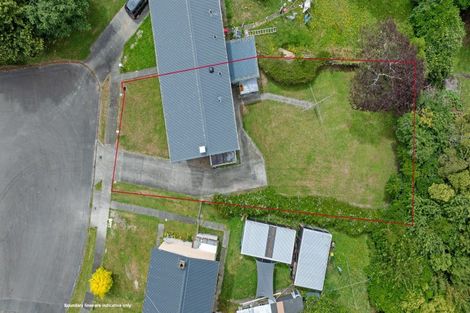 Photo of property in 8 Renfrew Place, Highbury, Palmerston North, 4412