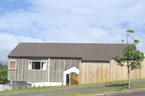 Photo of property in 1/9 Arirang Rise, Pinehill, Auckland, 0632