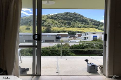 Photo of property in Mt View Flats, 6 The Mall, Mount Maunganui, 3116