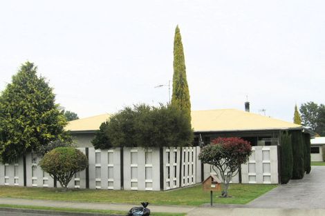 Photo of property in 6 Henderson Crescent, Onekawa, Napier, 4110