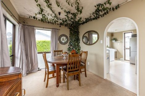 Photo of property in 905 Collinge Road, Mayfair, Hastings, 4122