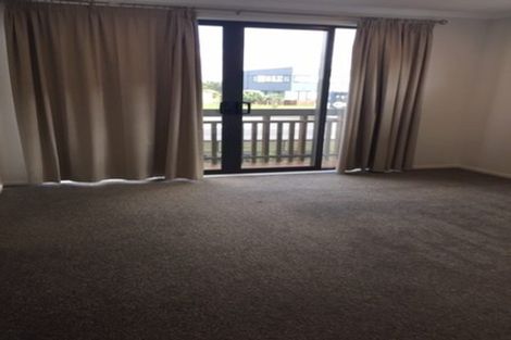 Photo of property in 4 Teal Way, Hobsonville, Auckland, 0616