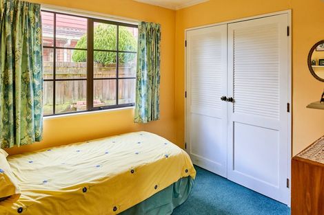 Photo of property in 36 Waddington Drive, Naenae, Lower Hutt, 5011