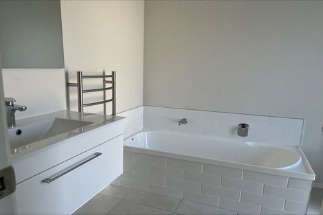 Photo of property in 9 Ridgedale Crescent, Flagstaff, Hamilton, 3210