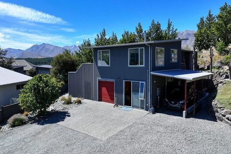 Photo of property in 26 Hamilton Drive, Lake Tekapo, 7999