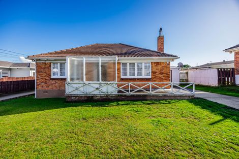 Photo of property in 1/7 Menary Street, Papakura, 2110