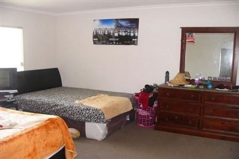 Photo of property in 38e Crossandra Drive, Mangere, Auckland, 2022