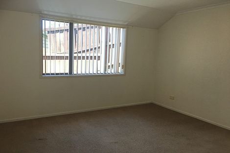 Photo of property in 6 Bokeen Lane, Flat Bush, Auckland, 2019