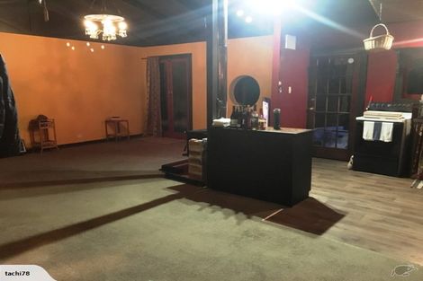 Photo of property in 83 Warner Park Avenue, Laingholm, Auckland, 0604