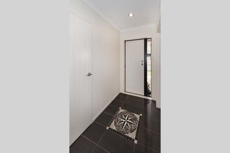 Photo of property in 9b Cosgrave Road, Papakura, 2110