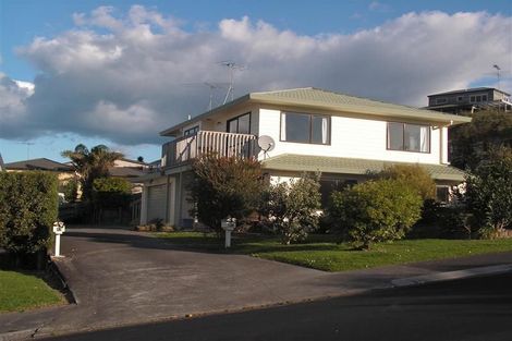 Photo of property in 37 Kestrel Heights, Arkles Bay, Whangaparaoa, 0932