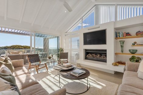 Photo of property in 19 Otira Close, Papamoa Beach, Papamoa, 3118