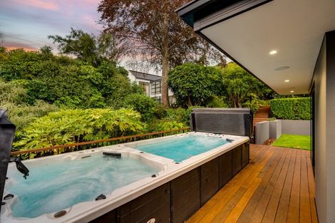 Photo of property in 43a Bowenvale Avenue, Cashmere, Christchurch, 8022