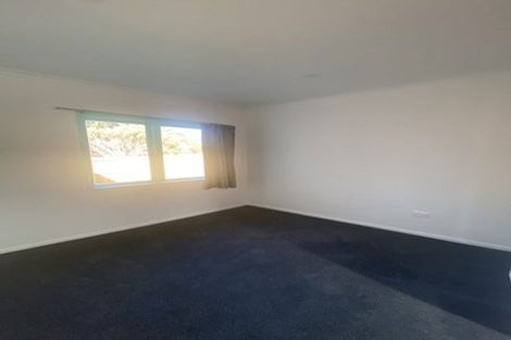 Photo of property in 31 View Road, Titahi Bay, Porirua, 5022