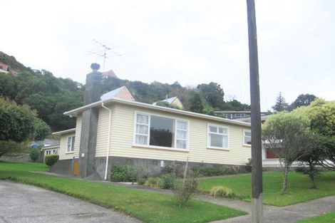 Photo of property in 11ab Magnolia Grove, Maungaraki, Lower Hutt, 5010