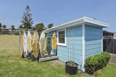 Photo of property in 615 Pukehina Parade, Pukehina, Te Puke, 3189
