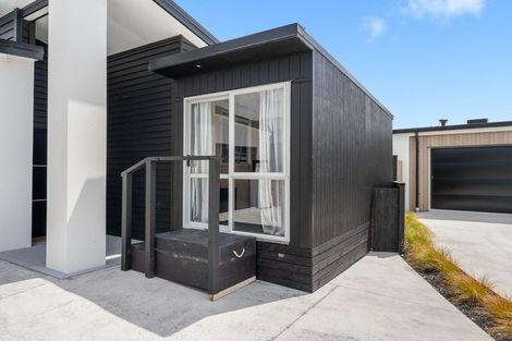 Photo of property in 3 Royal Crescent, Papamoa, 3118