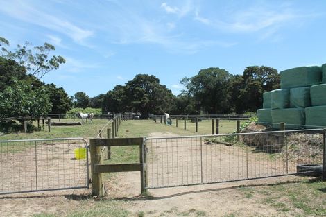 Photo of property in 202-206 Tapuhi Road, Hukerenui, Hikurangi, 0182