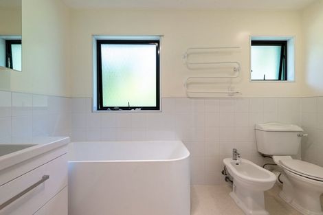 Photo of property in 25 Coromandel Crescent, Mairangi Bay, Auckland, 0630