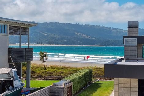 Photo of property in 57 Taumata Road, Omaha, 0986