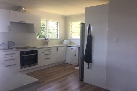 Photo of property in 17 Derby Place, Cannons Creek, Porirua, 5024