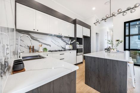 Photo of property in 85 Tir Conaill Avenue, Flat Bush, Auckland, 2019