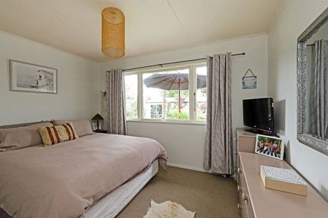 Photo of property in 1008 Caroline Road, Mayfair, Hastings, 4122