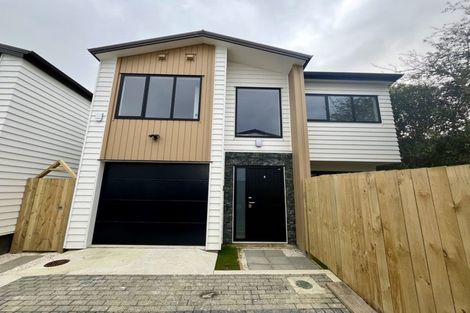 Photo of property in 8 Elegant Lane, Ranui, Auckland, 0612