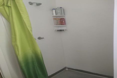 Photo of property in 6 Davidson Crescent, Hornby, Christchurch, 8042