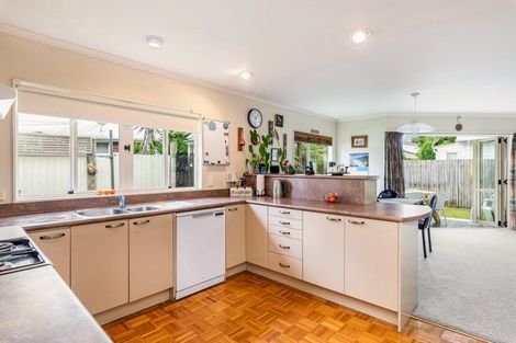 Photo of property in 2/44 Asquith Avenue, Mount Albert, Auckland, 1025