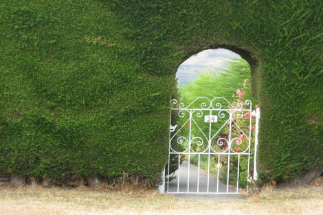 Photo of property in 24 Ngatea Road, Diamond Harbour, Lyttelton, 8971