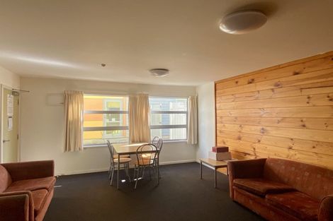 Photo of property in Drummond Street Flats, 1/19 Drummond Street, Mount Cook, Wellington, 6021