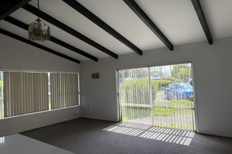 Photo of property in 2/162 Porchester Road, Papakura, 2110