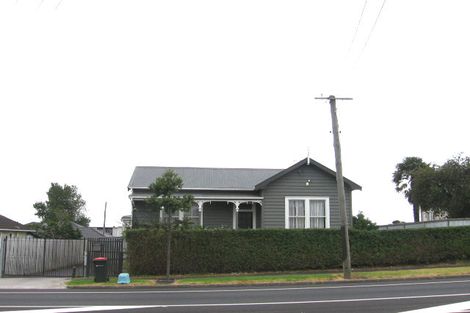 Photo of property in 205 Mount Smart Road, Onehunga, Auckland, 1061