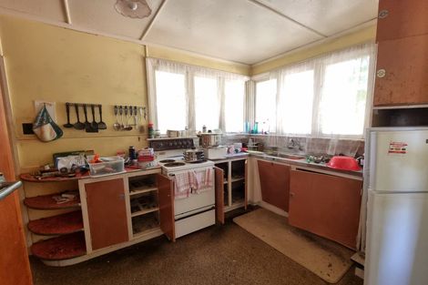 Photo of property in 94 Marlborough Street, Greymouth, 7805