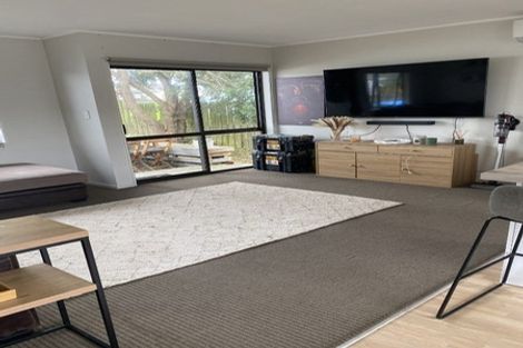 Photo of property in 2/164 Finlayson Avenue, Clendon Park, Auckland, 2103