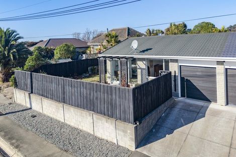 Photo of property in 25 Fleming Street, North New Brighton, Christchurch, 8083