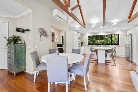 Photo of property in 208 Mapara Road, Acacia Bay, Taupo, 3385