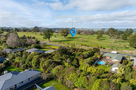 Photo of property in 32 Cody Crescent, Lansdowne, Masterton, 5810