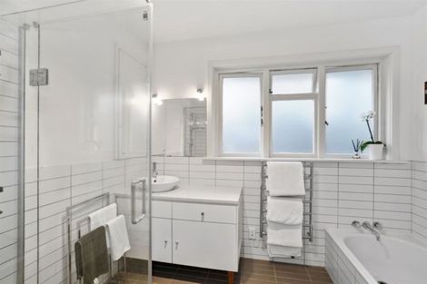 Photo of property in 48 Garreg Road, Bryndwr, Christchurch, 8052